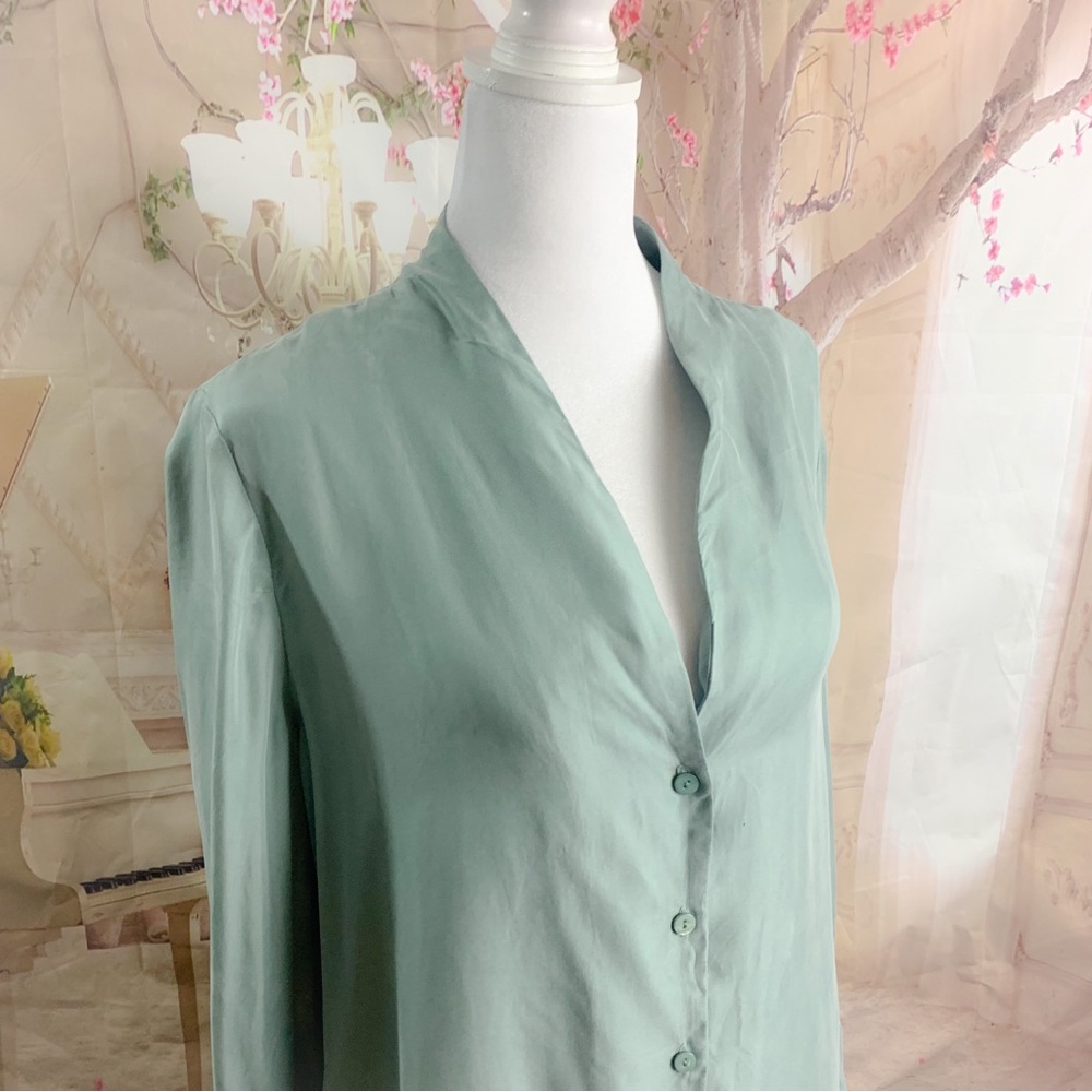 NEW Soft Surrounding Laurel Tunic in dusk Green - Picture 6 of 13